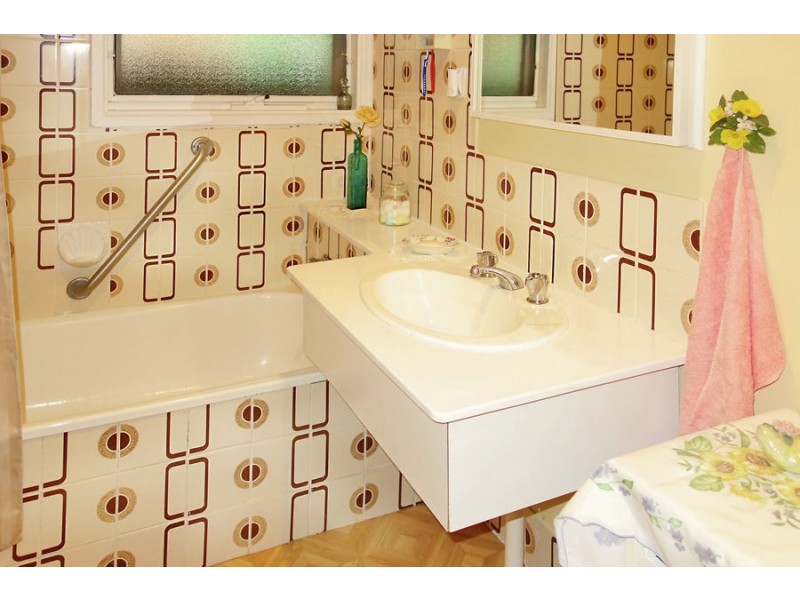 39 Dunn Avenue, Forest Hill NSW 2651