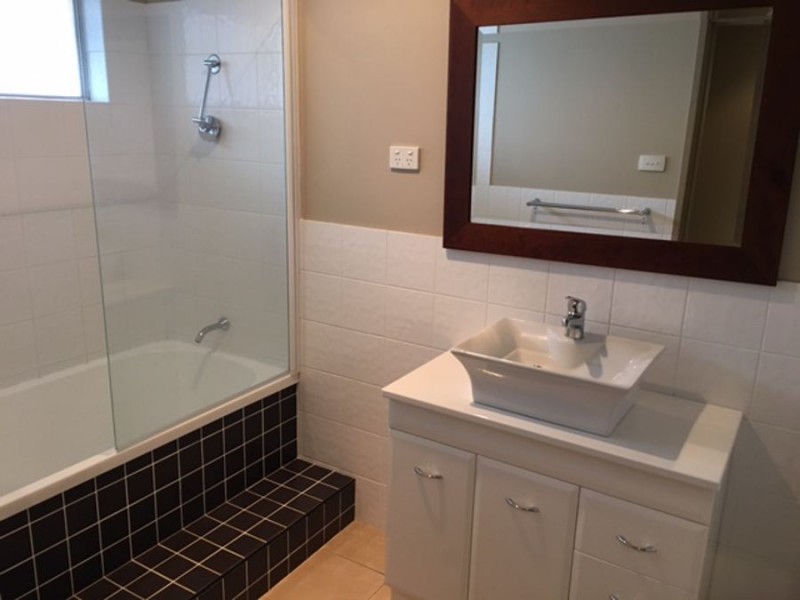 74 Stanley Street, Kooringal NSW 2650