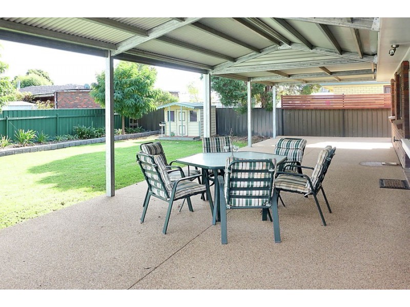 14 Eyre Street, Lake Albert NSW 2650