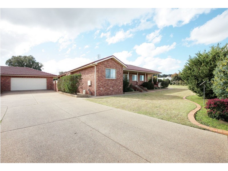 52 Featherwood Road, Springvale NSW 2650
