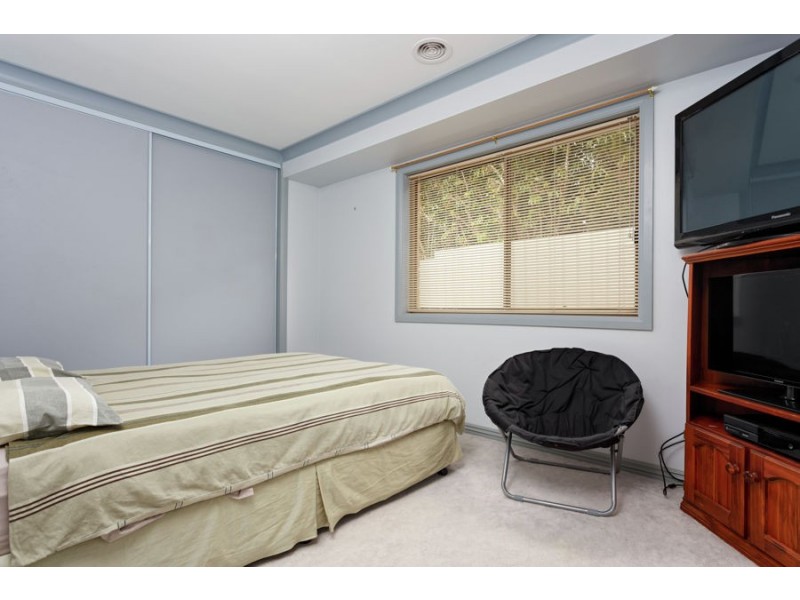 1 Ellwood Close, Bourkelands NSW 2650