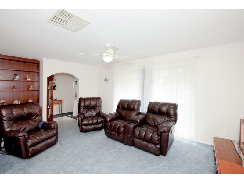 46 Maple Road, Lake Albert NSW 2650