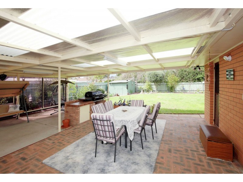 46 Maple Road, Lake Albert NSW 2650