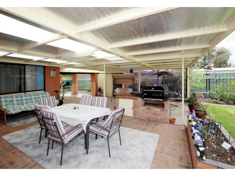 46 Maple Road, Lake Albert NSW 2650