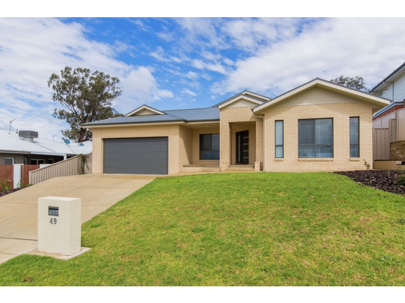 49 Brindabella Drive, Tatton NSW 2650
