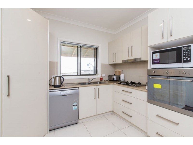 49 Brindabella Drive, Tatton NSW 2650