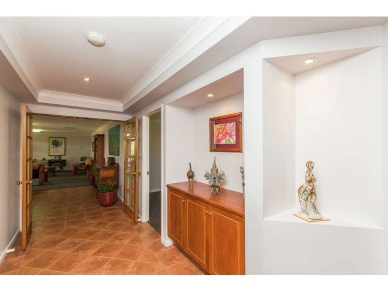 4 Talbot Place, Tatton NSW 2650