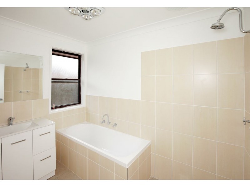 22 Maple Road, Wagga Wagga NSW 2650