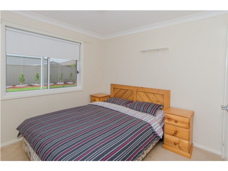 72 Mima Street, Glenfield Park NSW 2650