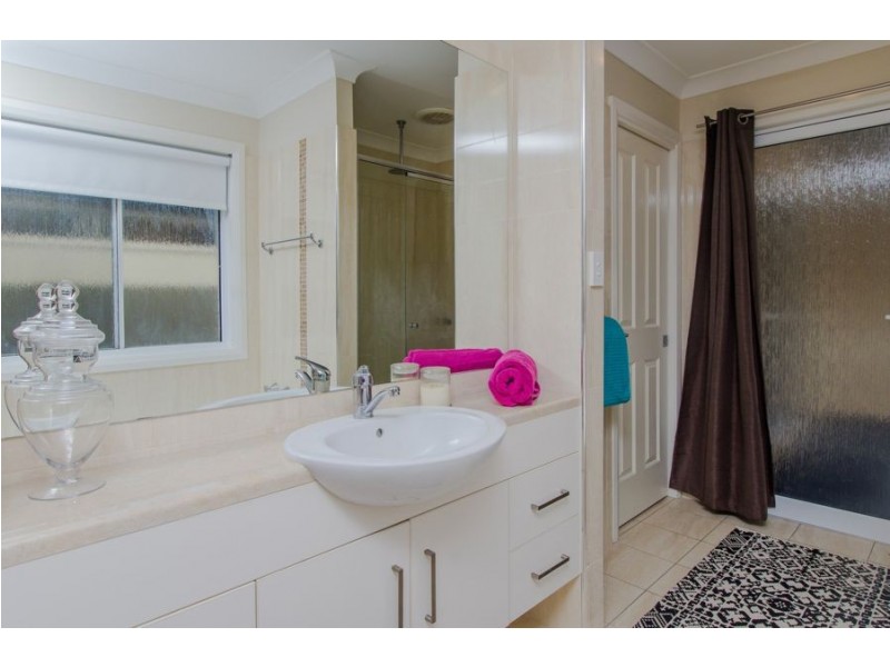 72 Mima Street, Glenfield Park NSW 2650