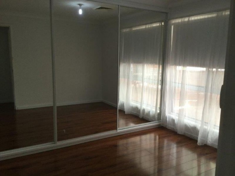 12 Andrews Avenue, Kooringal NSW 2650