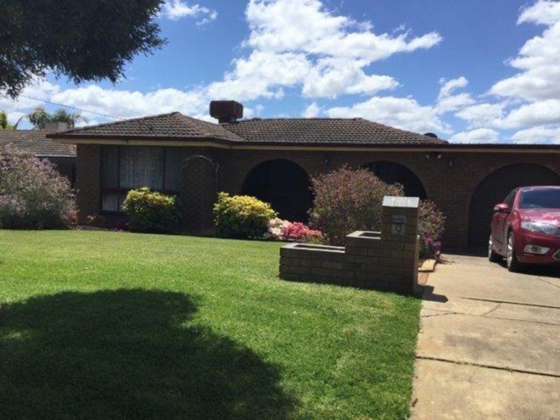 9 Loth Street, Ashmont NSW 2650