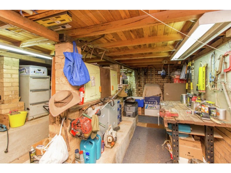 84 Stanley Street, Kooringal NSW 2650