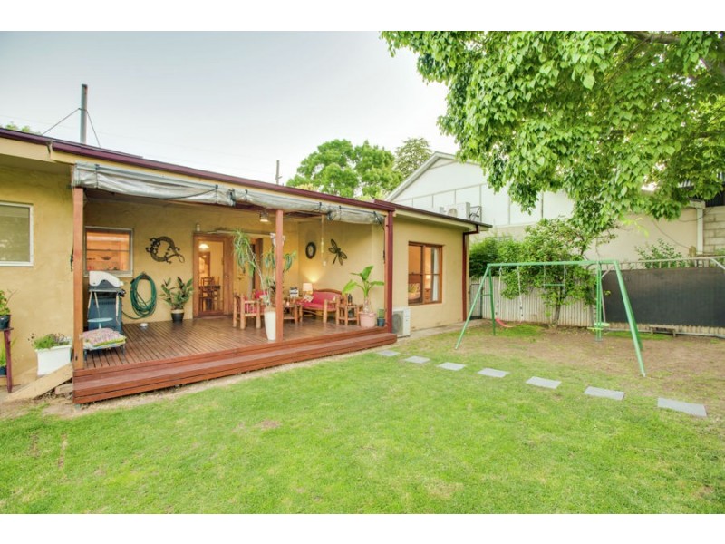 566 Kooringal Road, Kooringal NSW 2650