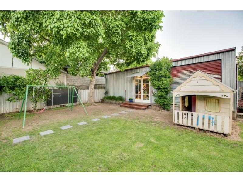 566 Kooringal Road, Kooringal NSW 2650