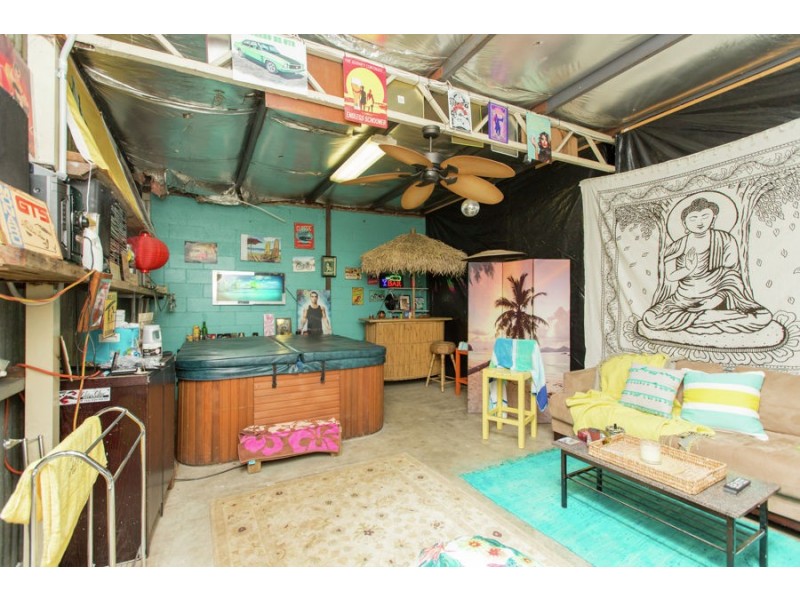 566 Kooringal Road, Kooringal NSW 2650