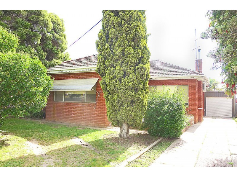 220 Bourke Street, Tolland NSW 2650