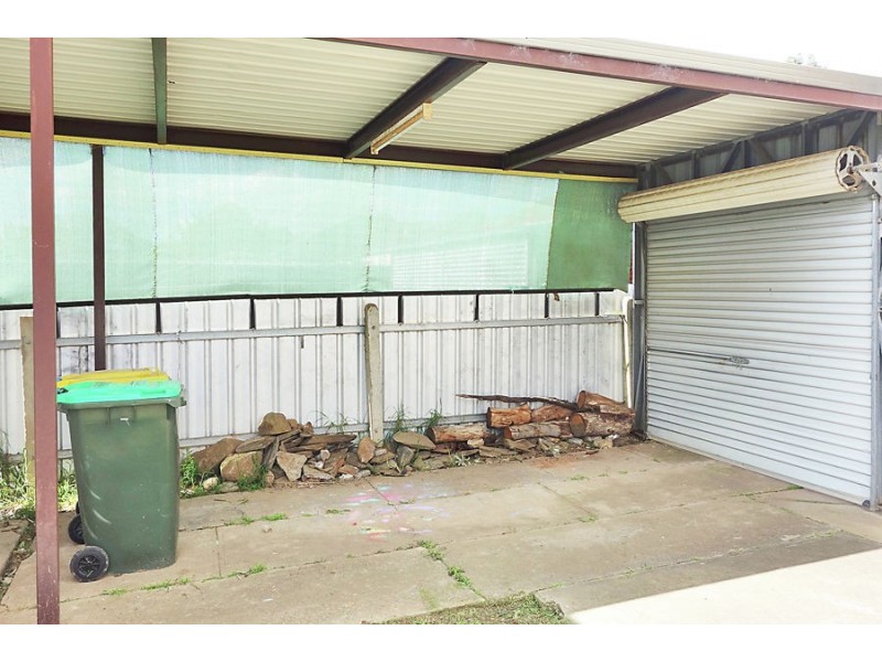 220 Bourke Street, Tolland NSW 2650