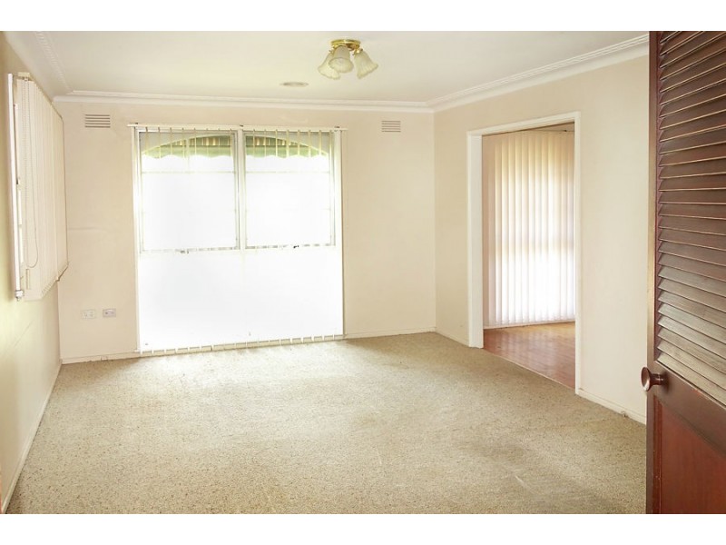 30 White Avenue, Kooringal NSW 2650