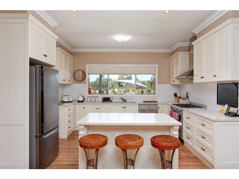 14 Burgan Drive, Springvale NSW 2650