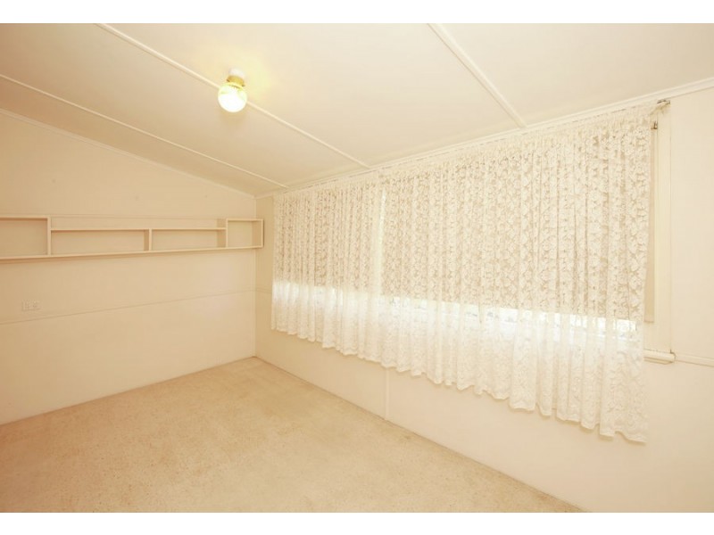 18 Blamey Street, Turvey Park NSW 2650