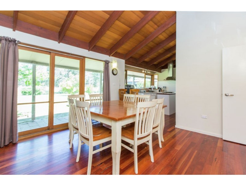 104 Wattle Lane, Coolamon NSW 2701