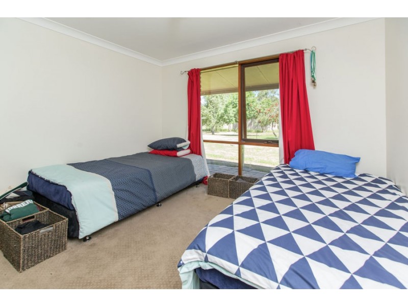 104 Wattle Lane, Coolamon NSW 2701