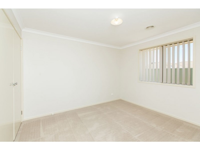 9 Protea Place, Forest Hill NSW 2651