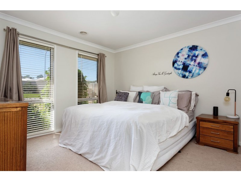 3 St Paul’s Place, Gobbagombalin NSW 2650