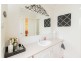 4 Delvin Place, Kooringal NSW 2650