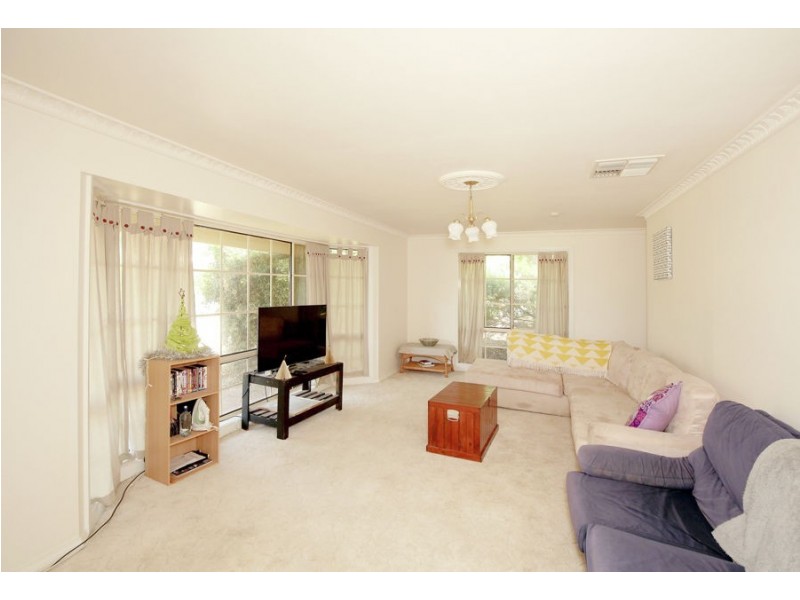 24 Corella Place, Estella NSW 2650