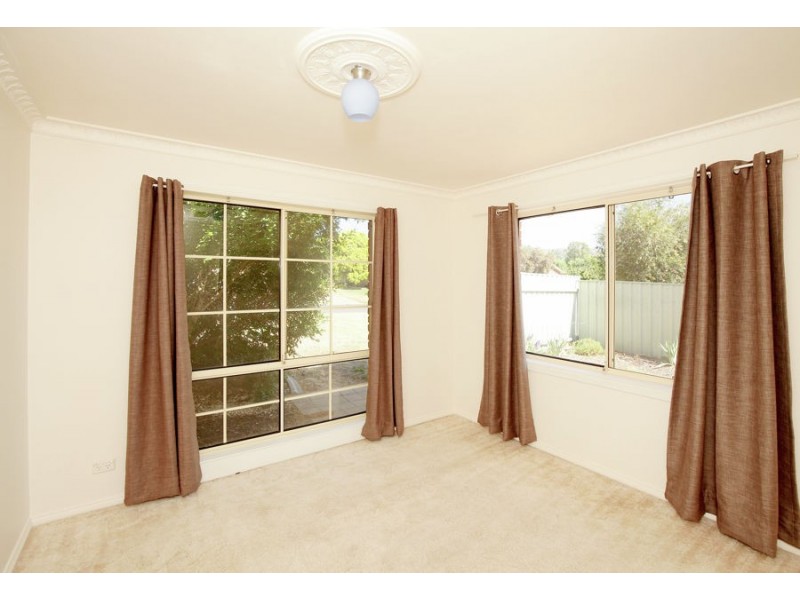 24 Corella Place, Estella NSW 2650