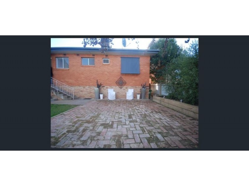 79 Meadow Street, Kooringal NSW 2650