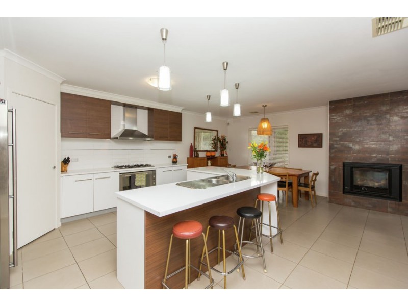 31 Brindabella Drive, Tatton NSW 2650
