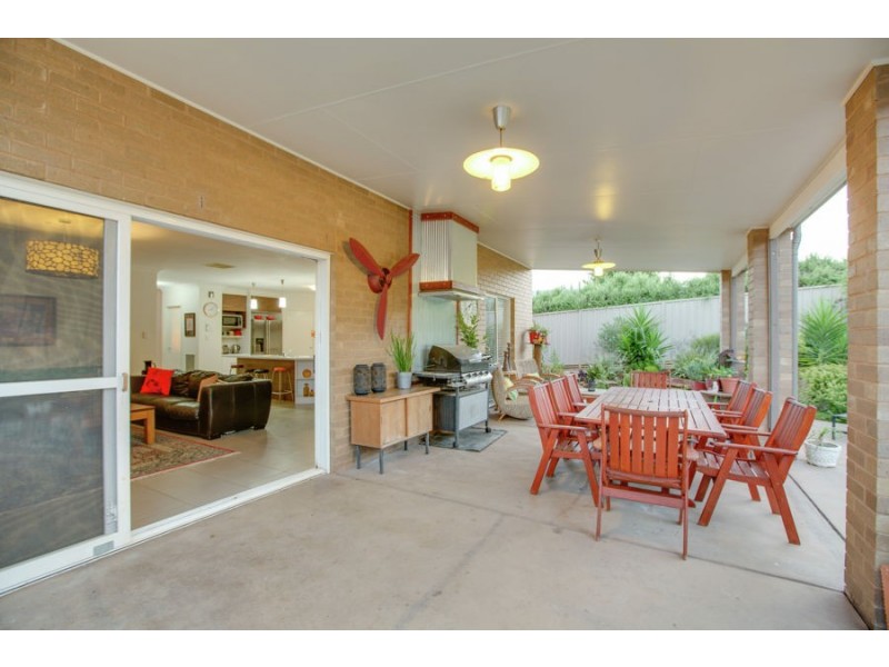 31 Brindabella Drive, Tatton NSW 2650