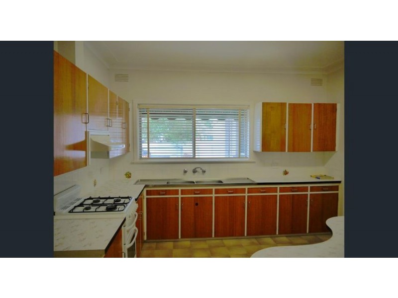 19 Martin Street, Tolland NSW 2650