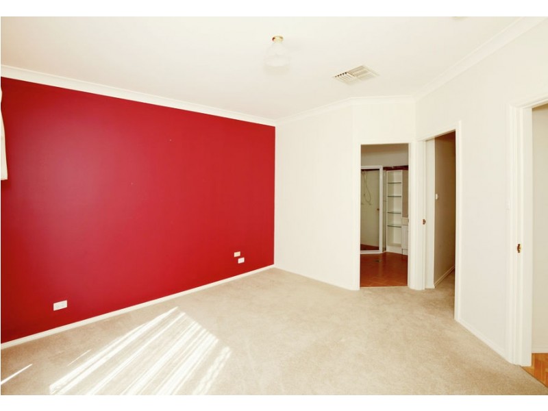 6 Fletcher Place, Kooringal NSW 2650