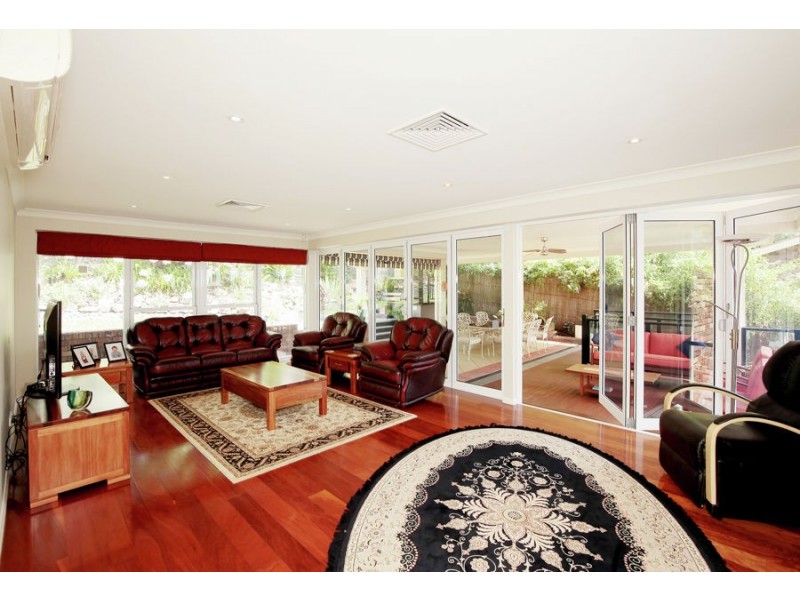 4 Baree Place, Kooringal NSW 2650