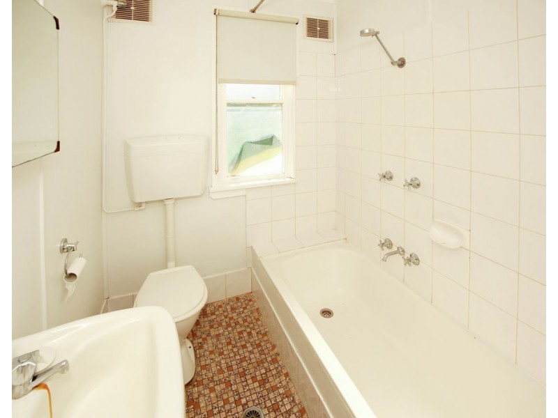 145 Bourke Street, Mount Austin NSW 2650