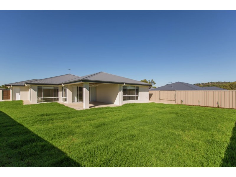 34 Darcy Drive, Boorooma NSW 2650