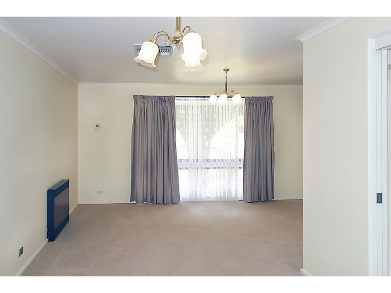 9 Loth Street, Ashmont NSW 2650