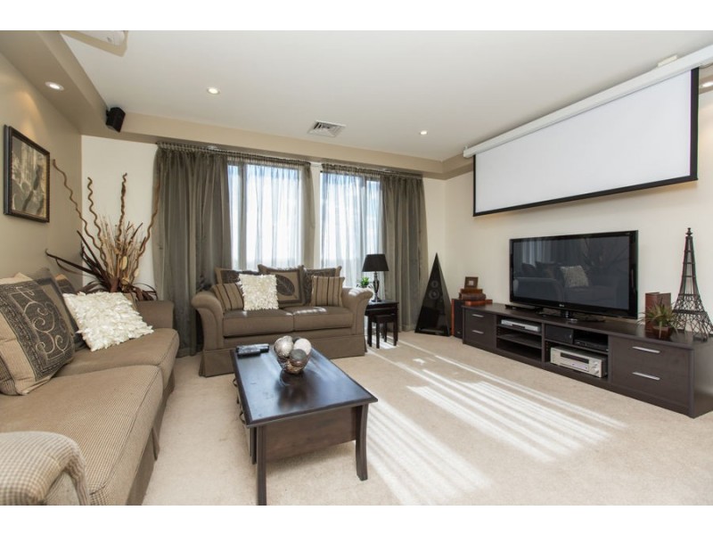 6 Spencer Place, Tatton NSW 2650