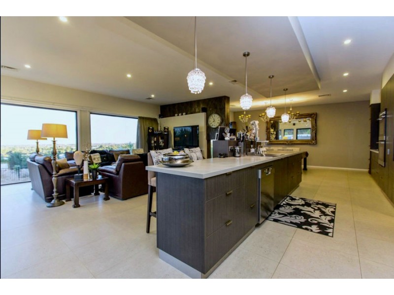 6 Spencer Place, Tatton NSW 2650