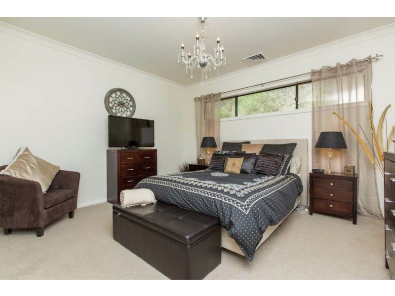 6 Spencer Place, Tatton NSW 2650