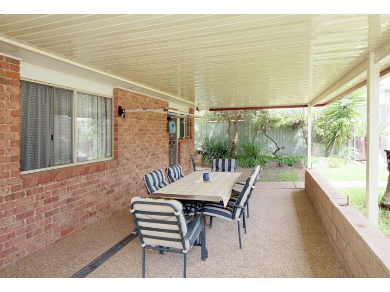 6 Avocet Drive, Estella NSW 2650