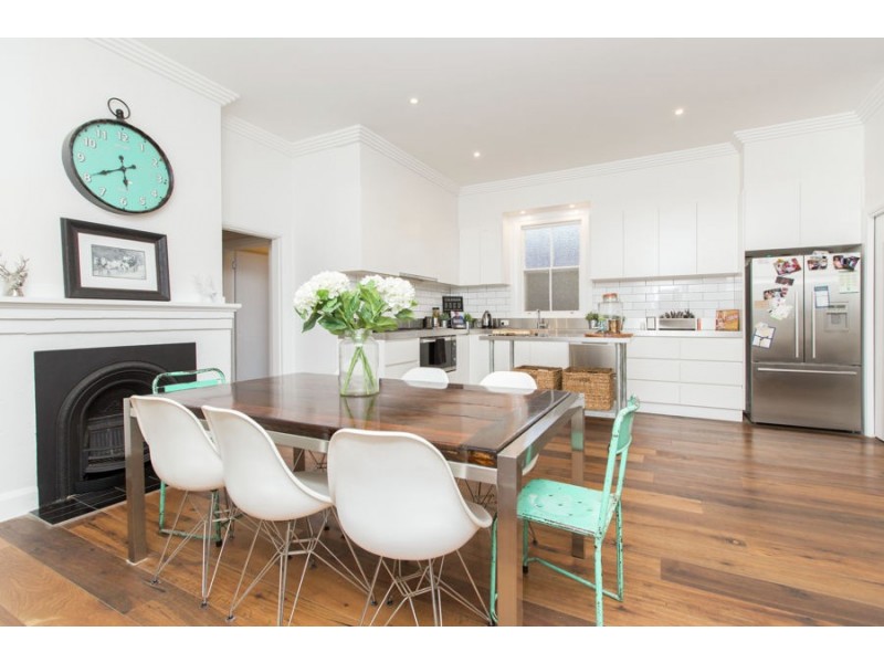 9 Brookong Avenue, Wagga Wagga NSW 2650