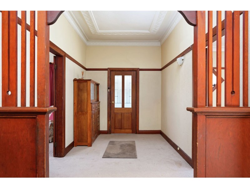 22 Meurant Avenue, Wagga Wagga NSW 2650