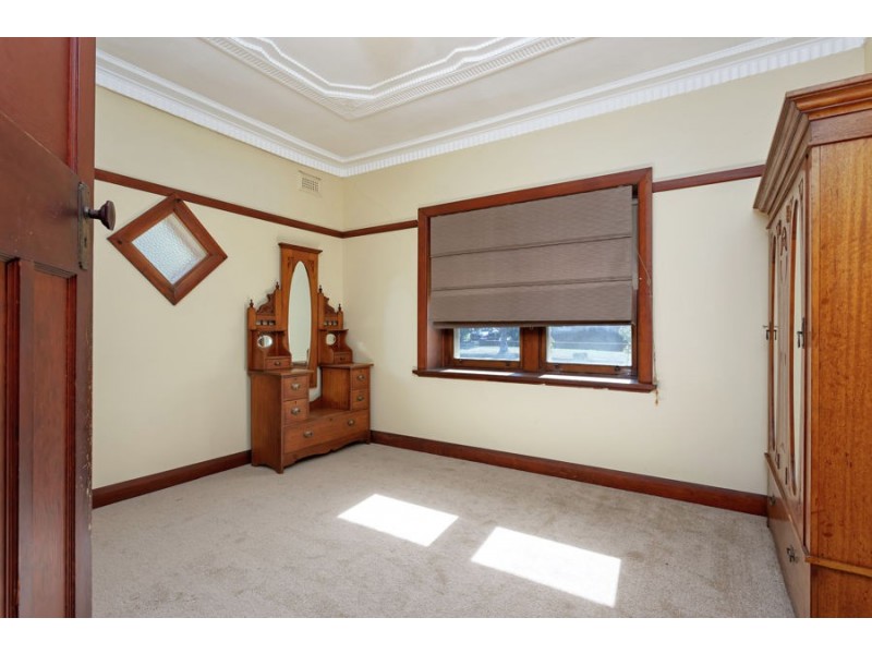 22 Meurant Avenue, Wagga Wagga NSW 2650