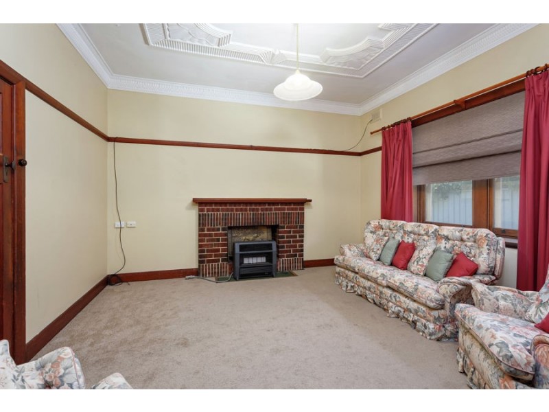 22 Meurant Avenue, Wagga Wagga NSW 2650