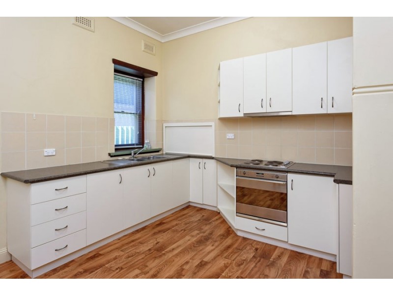 22 Meurant Avenue, Wagga Wagga NSW 2650